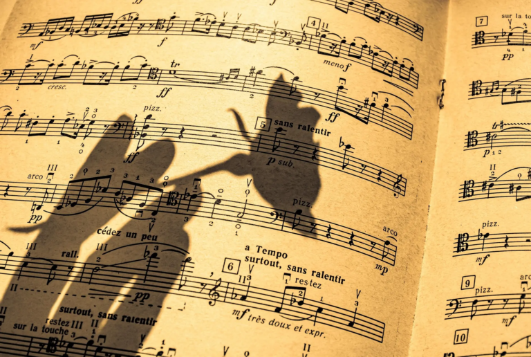 ri_ya-music-sheet-5117328_1920